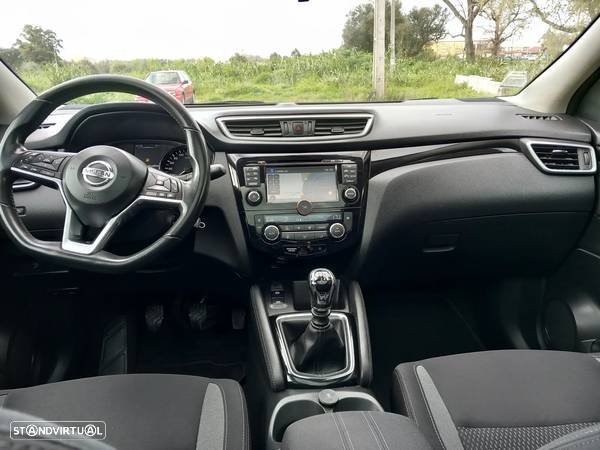 Nissan Qashqai 1.5 dCi N-Connecta Business - 11