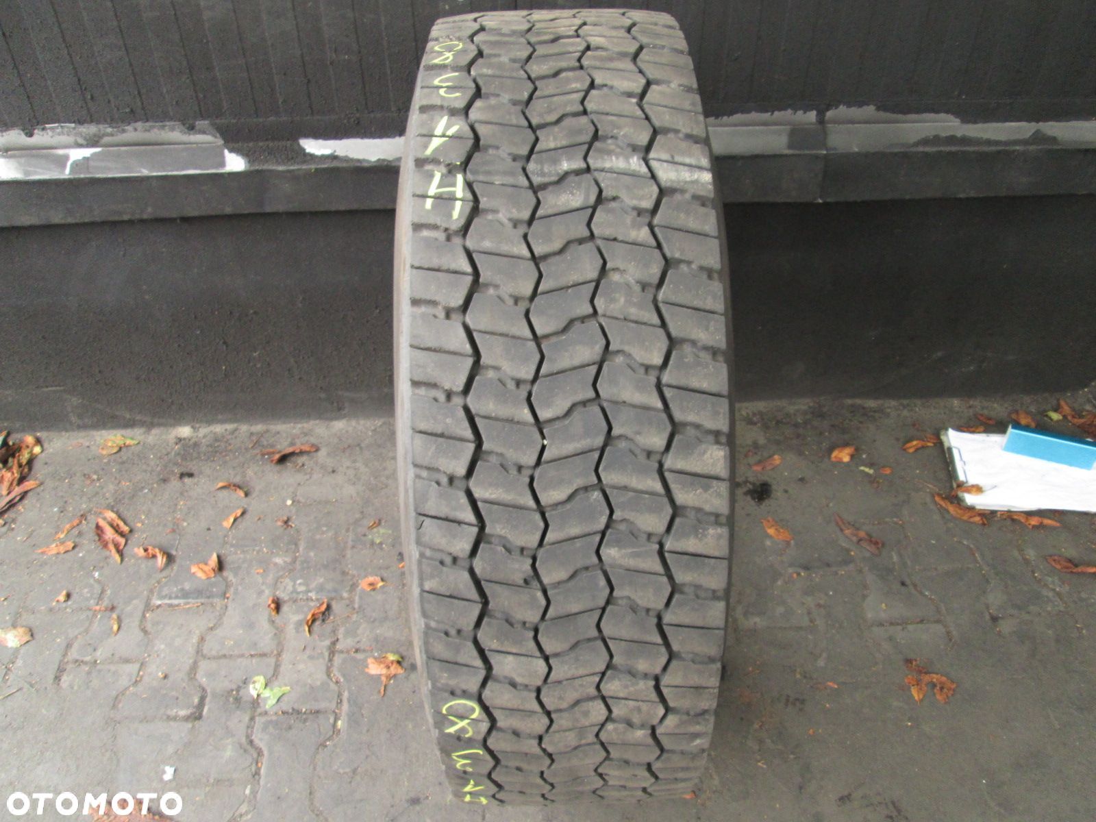 Opona ciężarowa 315/70R22.5 Continental - 1