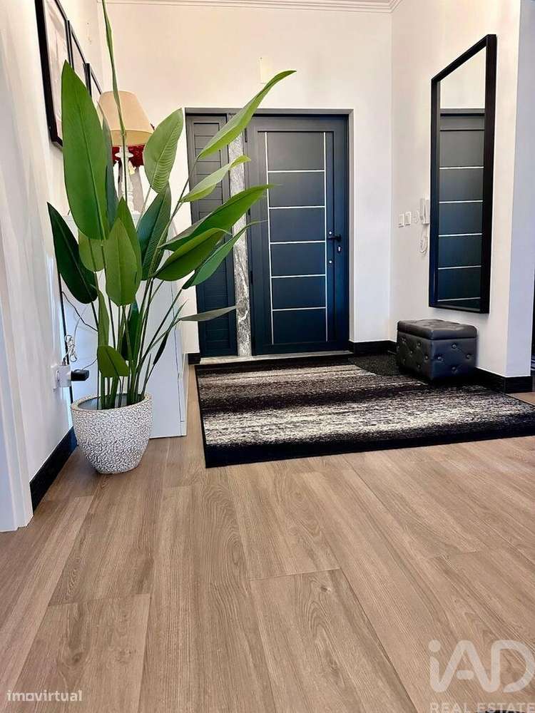 Moradia térrea T3 em Samora Correia de 163,16 m2-8