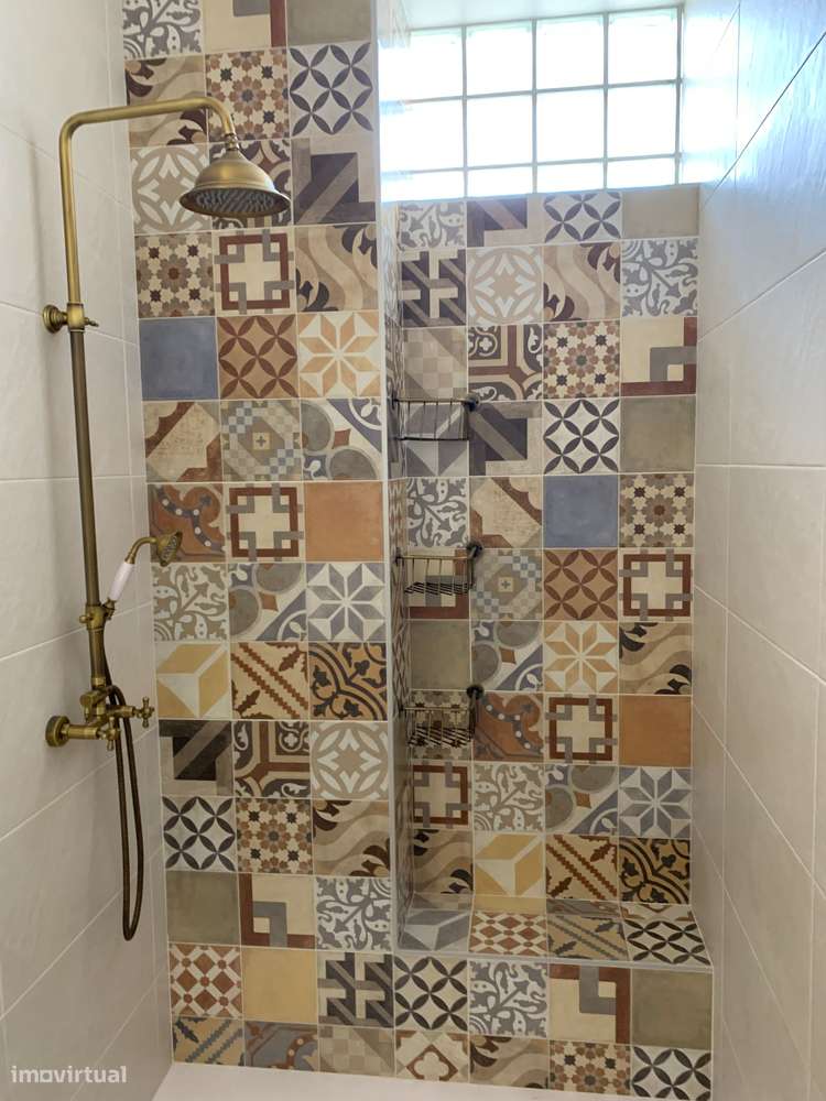 Apartamento T2 remodelado, com estacionamento - Benedita, Alcobaça-18