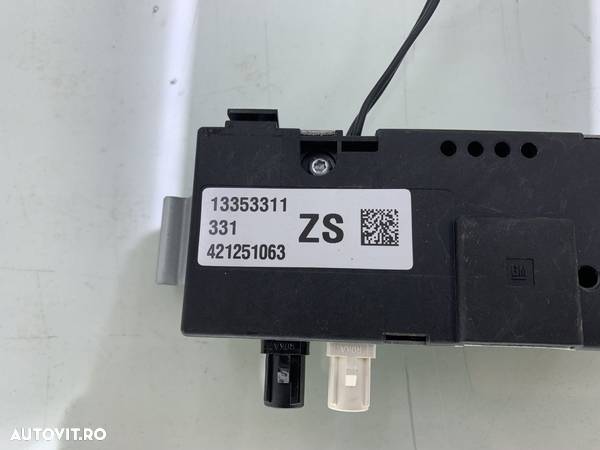 Amplificator antena Opel ASTRA J A17DTR 2010-2015  GM 13353311 - 2