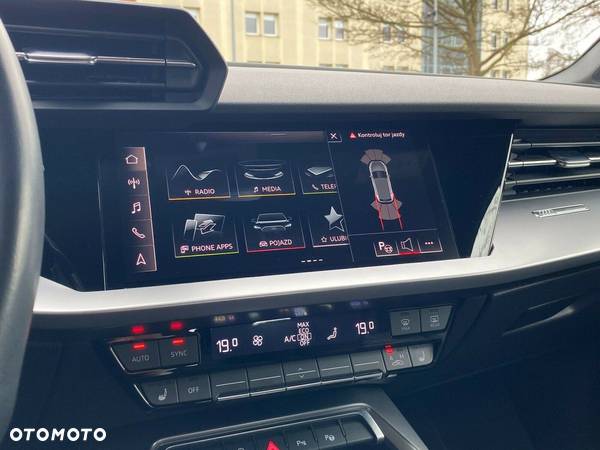 Audi A3 35 TFSI mHEV S Line S tronic - 23