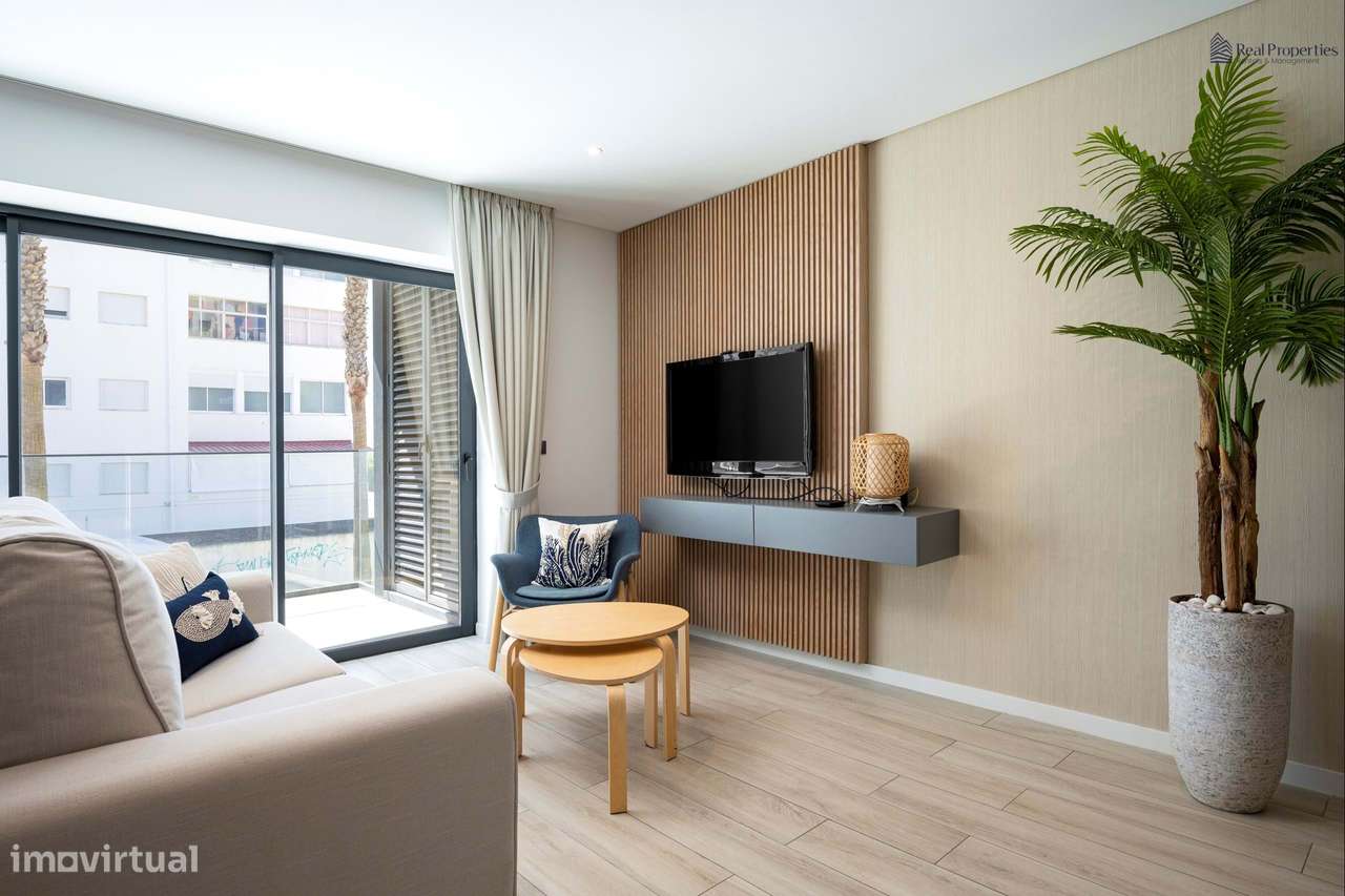 T2 Moderno com vista Mar em Quarteira-12