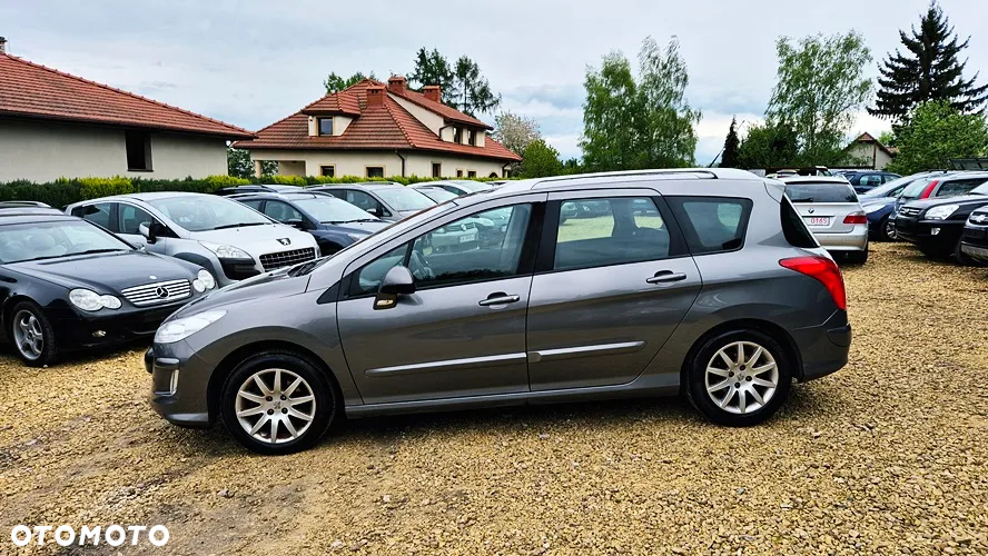 Peugeot 308 1.6 Premium Plus - 22