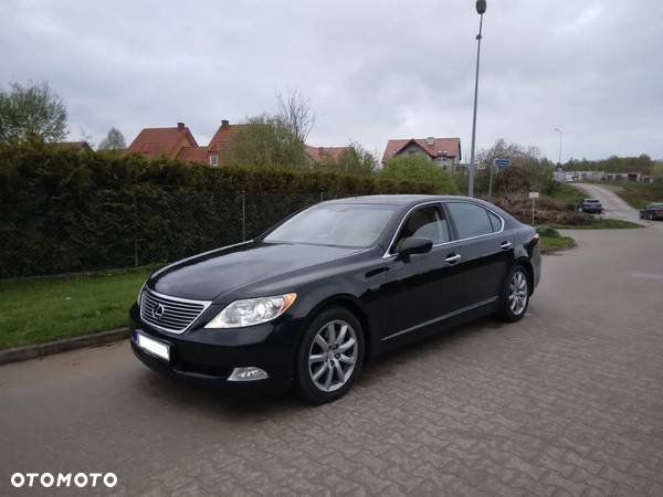 Lexus LS 460 Prestige - 30