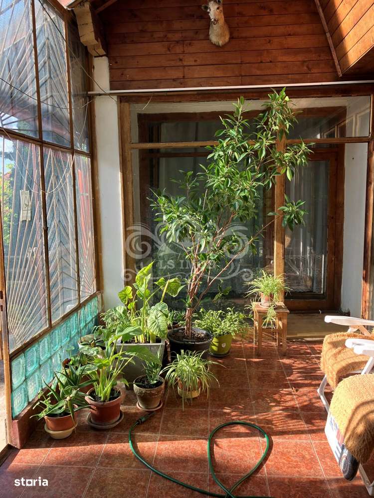 Vând Vilă deosebită cu 5 camere in Centrul Brașovului-12