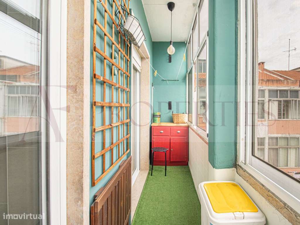 T2 Remodelado com Excelente Exposição Solar-8