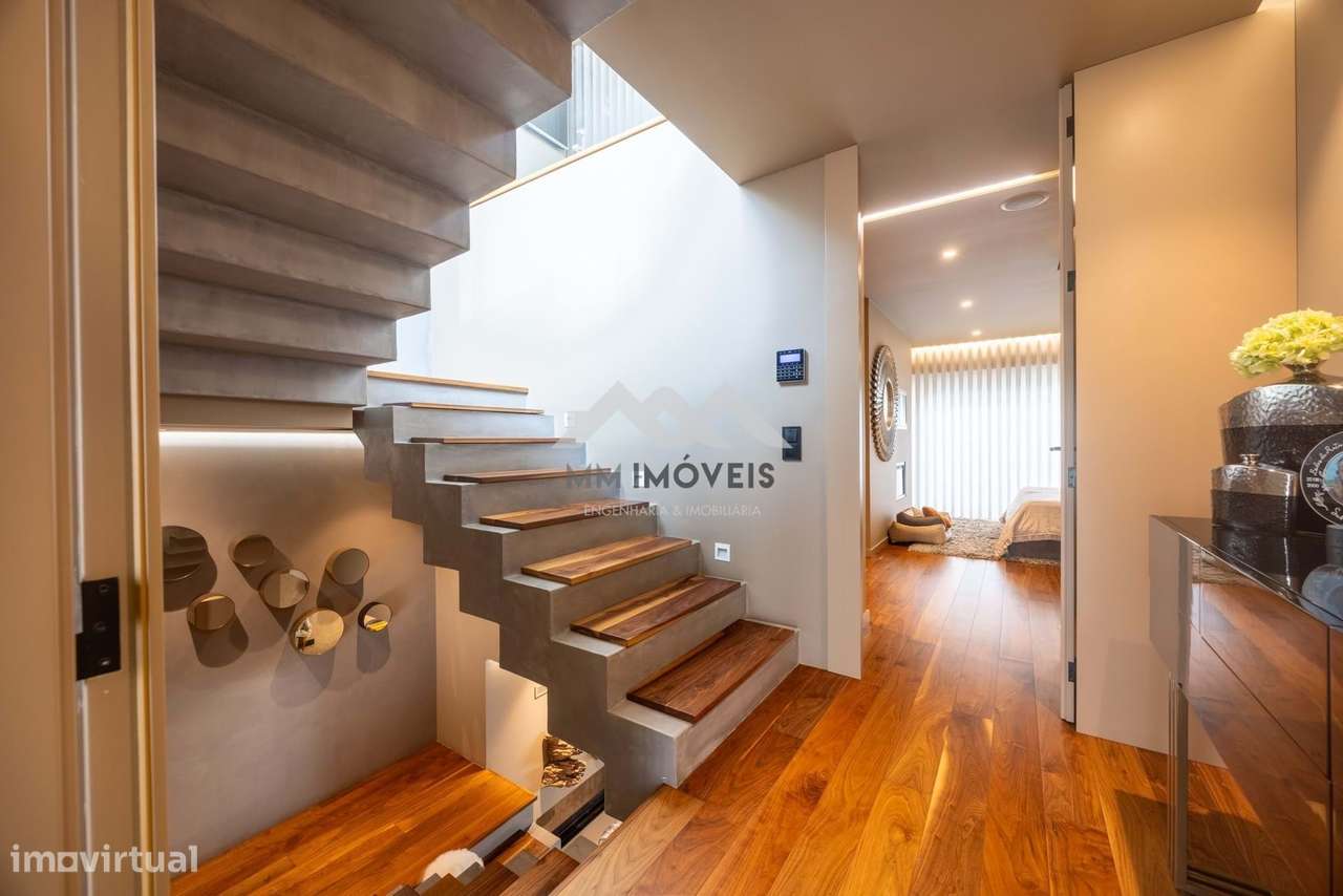 Moradia T3+1 | Lavra - Matosinhos | 2ª Linha de mar - Vista Desafogada-19