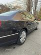 Volkswagen Passat 2.0 TDI DPF Highline - 11