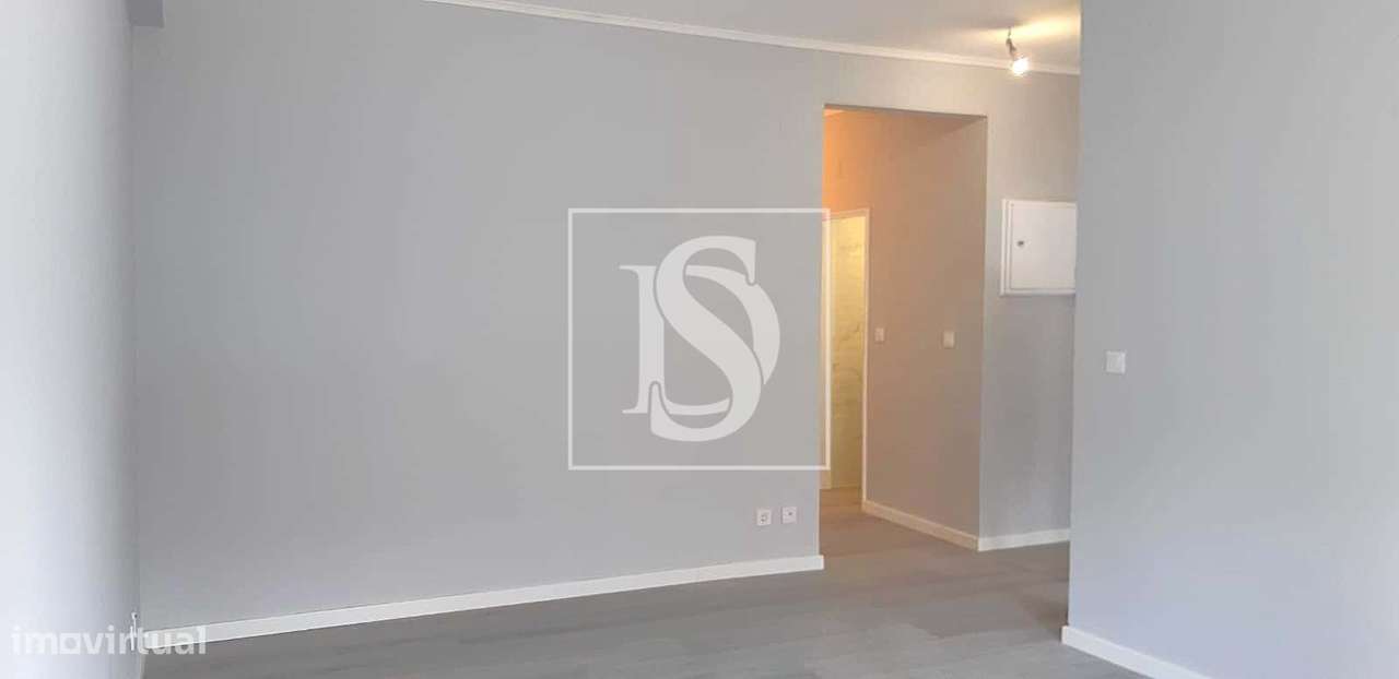 Apartamento T3 em remodelação total nas Urmeiras, Loures - Grande imagem: 4/25