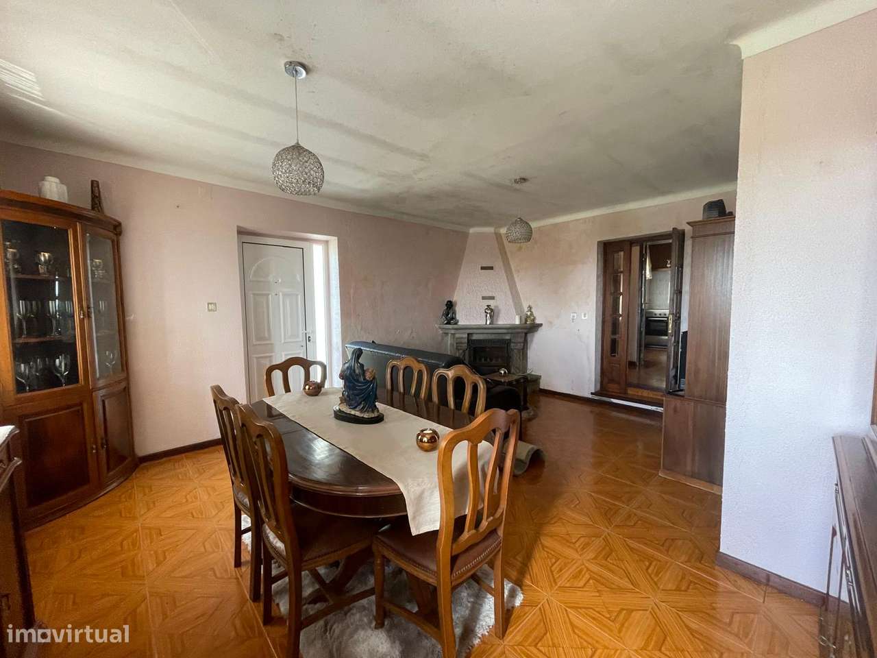 Moradia - Grande imagem: 4/17