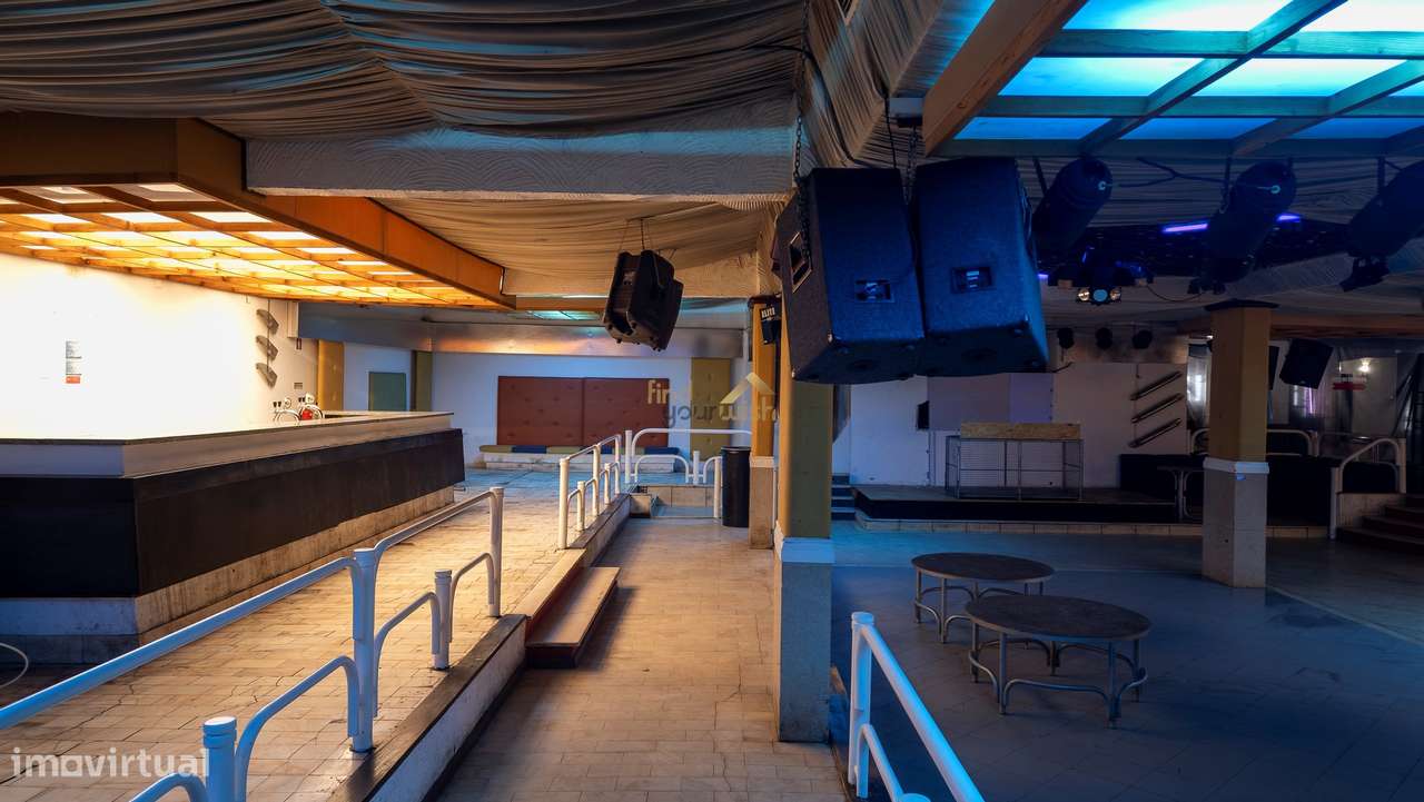 Discoteca com Alvará 24 horas 7 dias da semana.-10