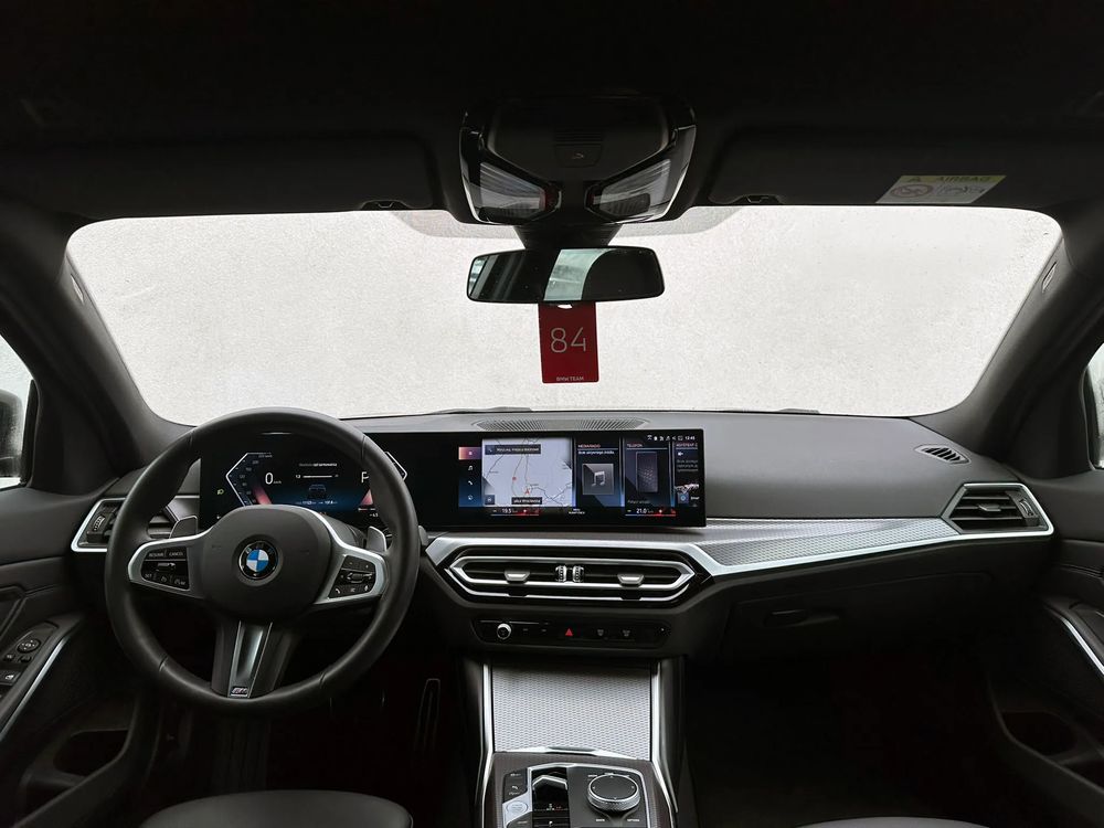 BMW Seria-3 318I M Sport 2.0 Benzyna 156 KM — zdjęcie 4
