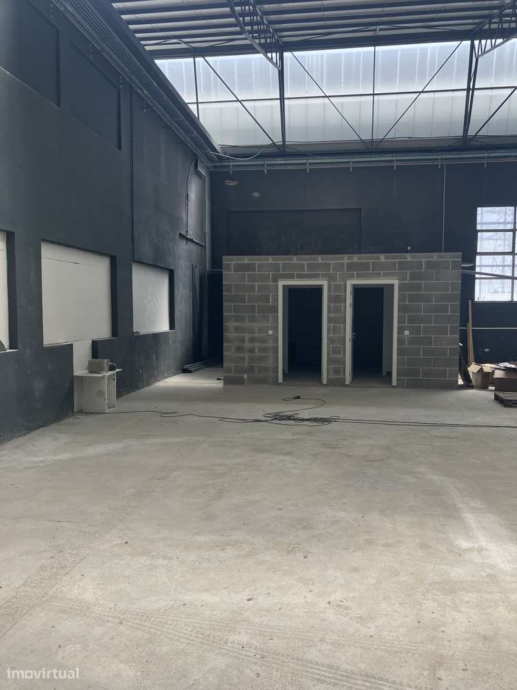 ARMAZÉM EM RESERVA - Grande imagem: 3/17