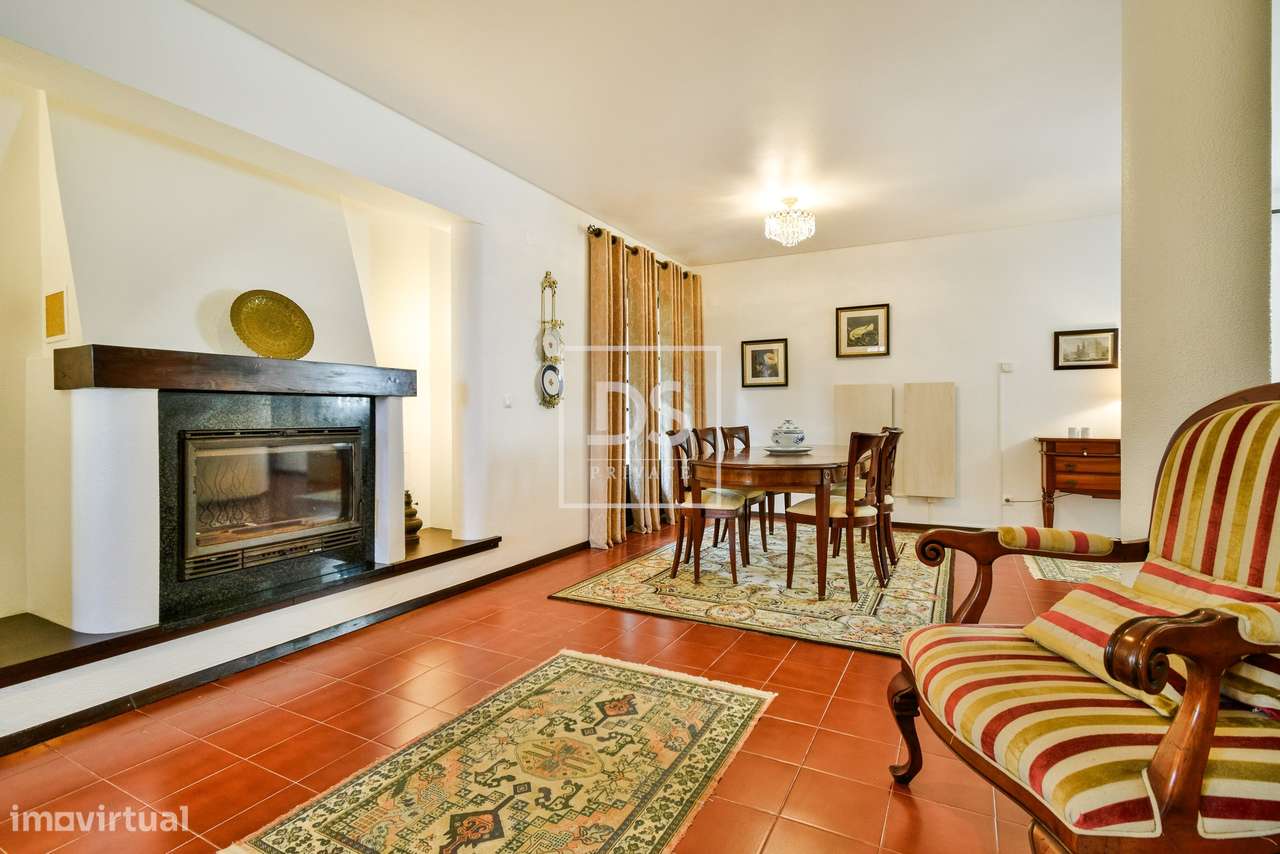 Moradia Única no Centro de Mafra - Grande imagem: 4/34