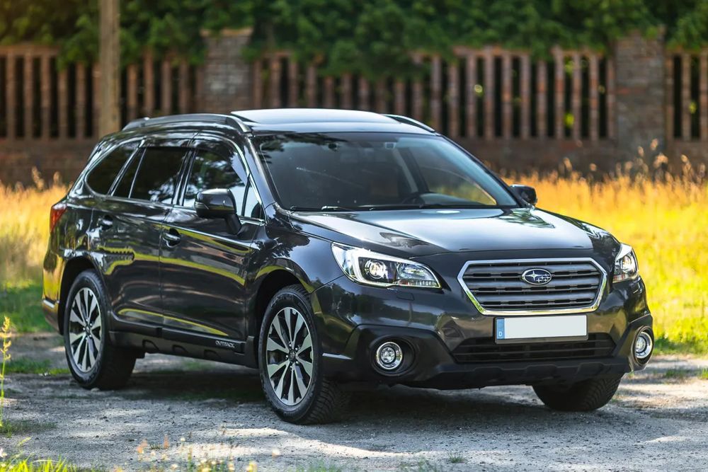 Subaru Outback V (2015-) 2.0 D Comfort AT 2017