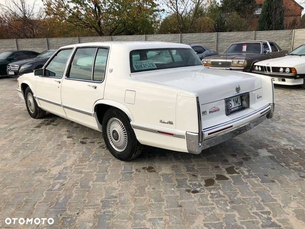 Cadillac Deville 4.9 STD - 5