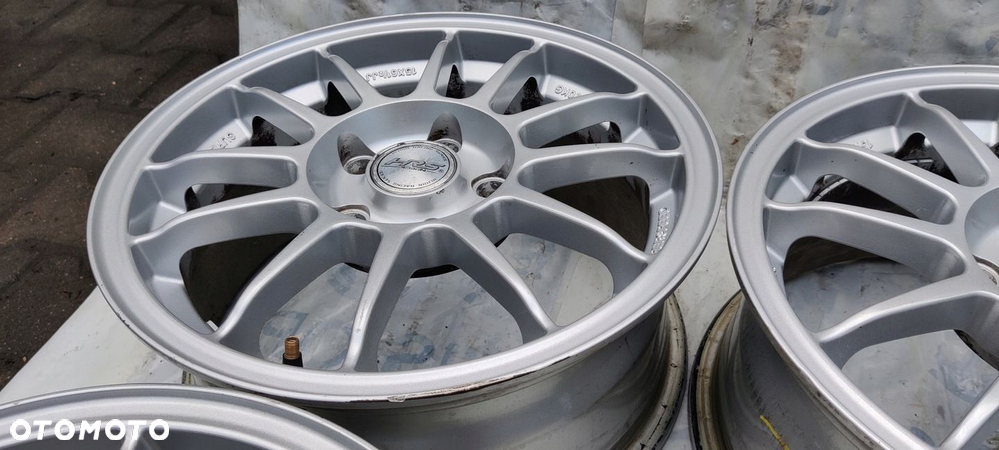 Felgi Ford Volvo 6,5J 15" ET42 723 - 6