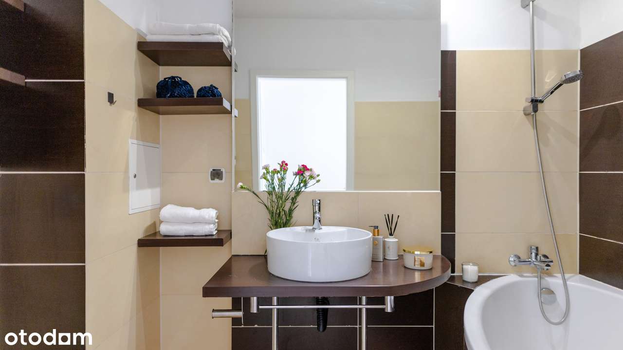 OŁTASZYN- Przestronne 2 pok. z balkonem, wśród zieleni-11