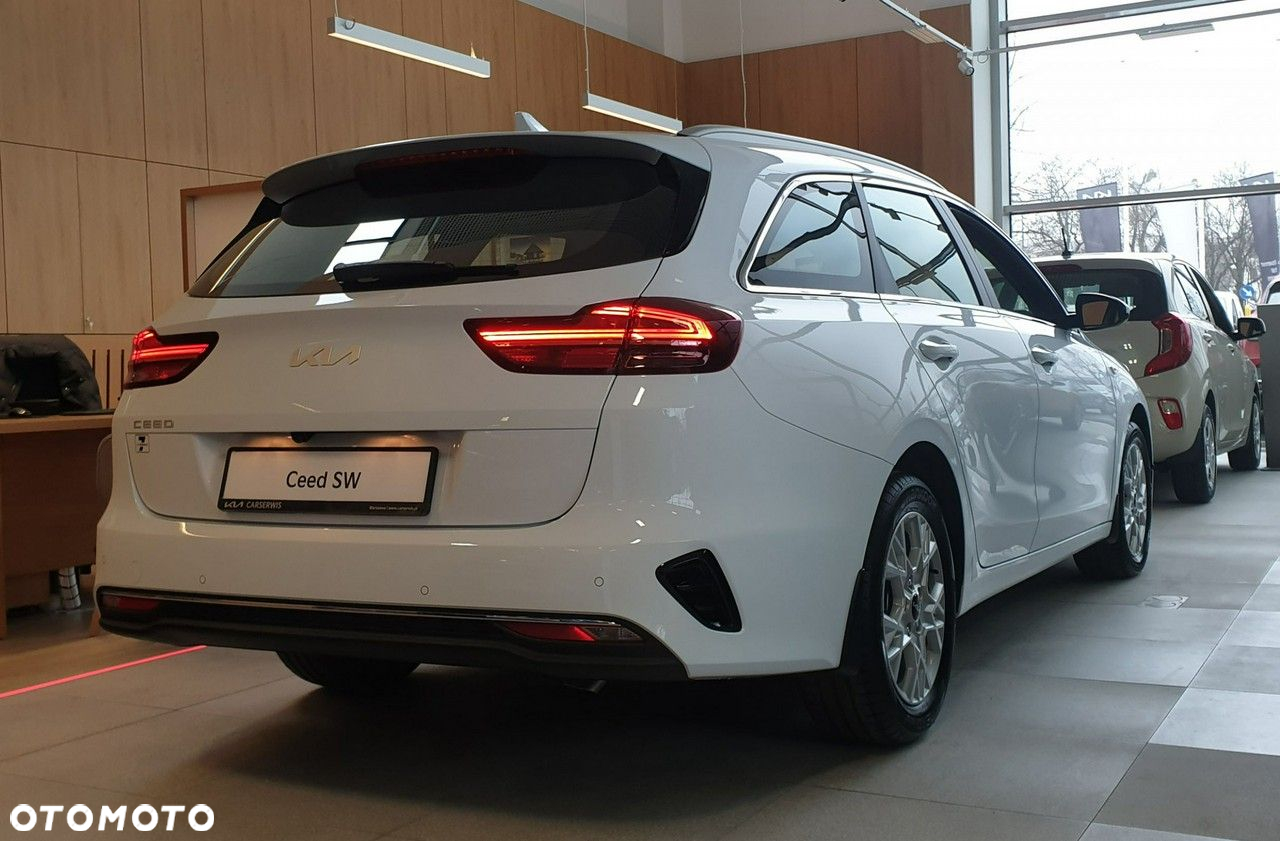 Kia Ceed - 5