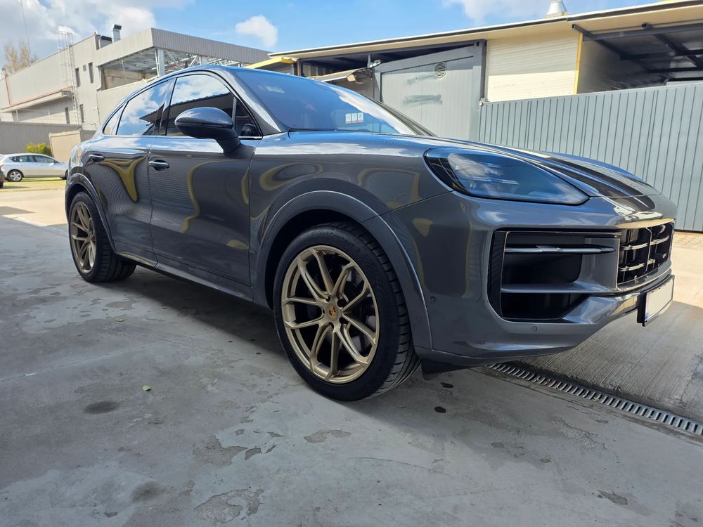 Porsche Cayenne S E-Hybrid Tiptronic S 2024