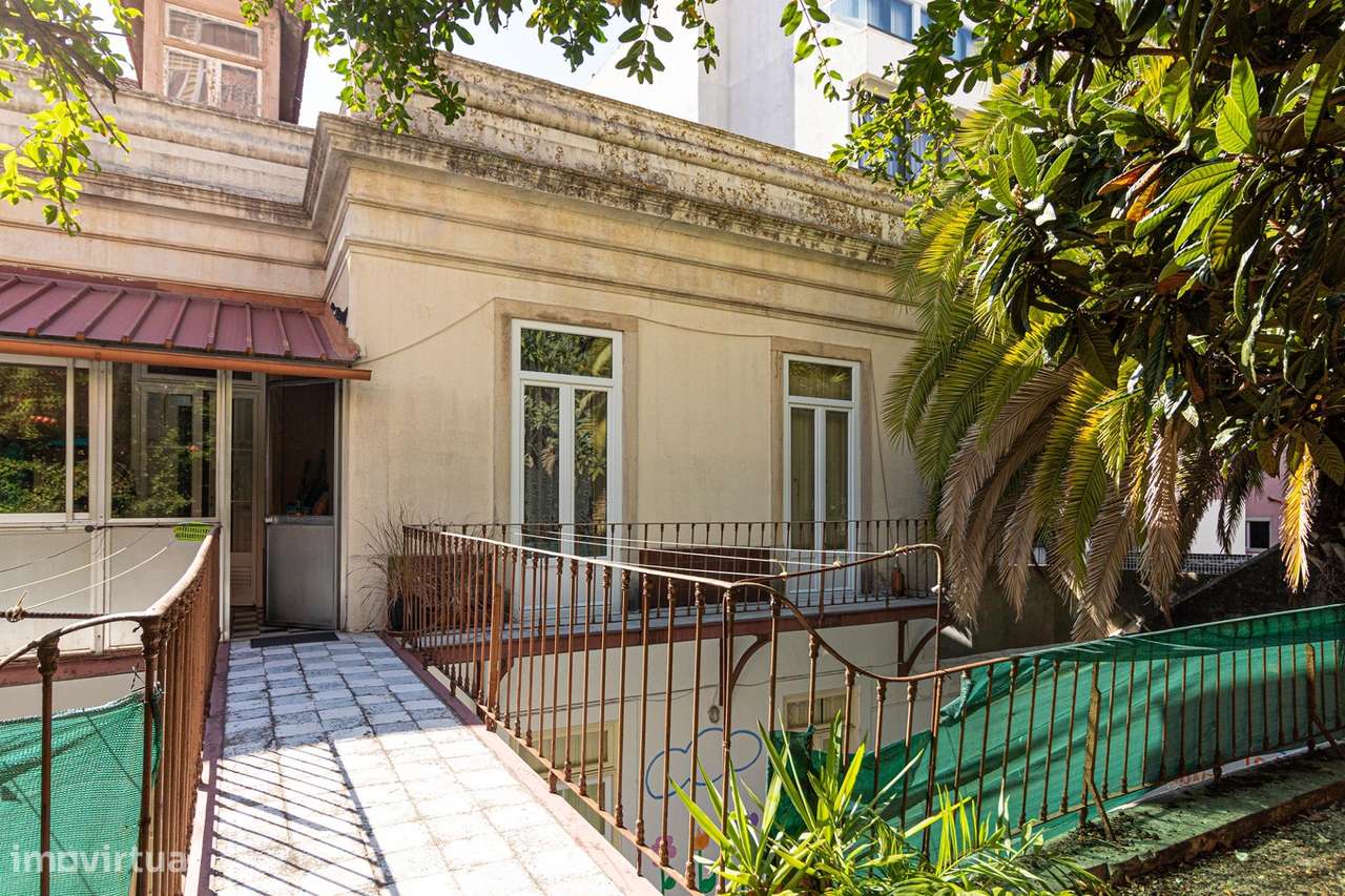 Prédio com PIP Aprovado em Localização Prime de Lisboa - Grande imagem: 5/25