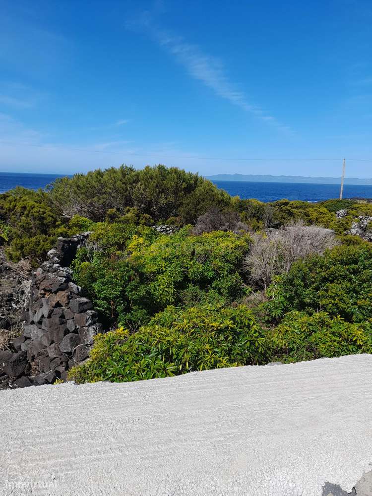 Terreno rústico com vista mar e montanha - Grande imagem: 4/6