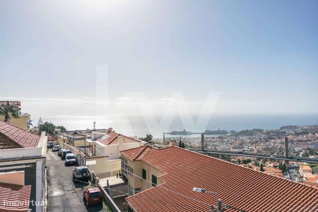 Investimento com Vista: Moradia T4 Tradicional Madeirense  Turístico e - Grande imagem: 4/57