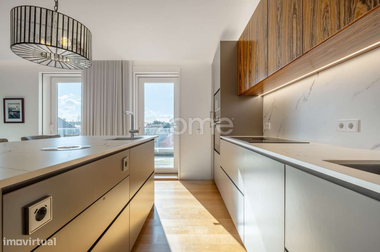 T2 semi-novo, recuado com terraço e lug. estacionamento - Porto - Grande imagem: 5/46