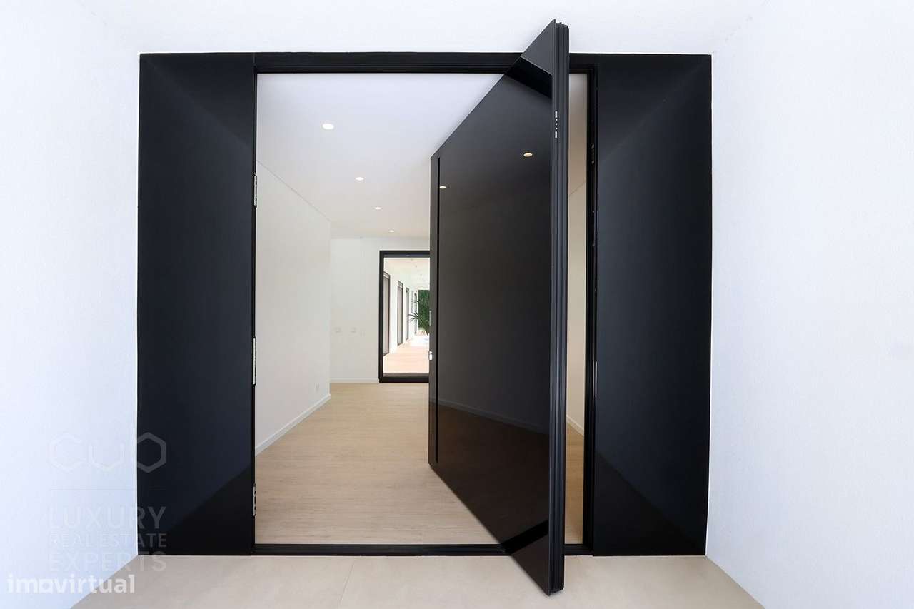 Moradia de Luxo T5 com Piscina na Herdade da Aroeira | Condomínio Priv-8