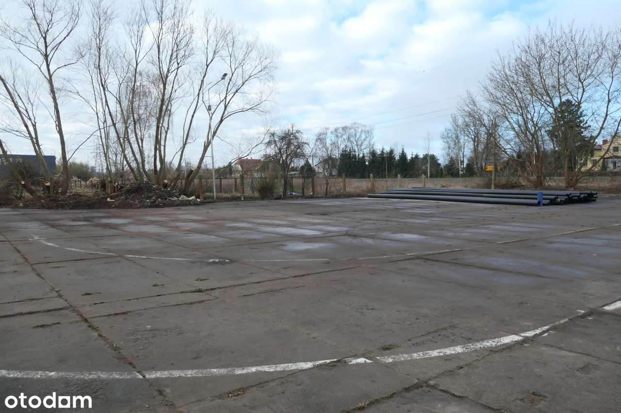Gotowy teren usługowy z budynkami i możliwością rozbudowy-6