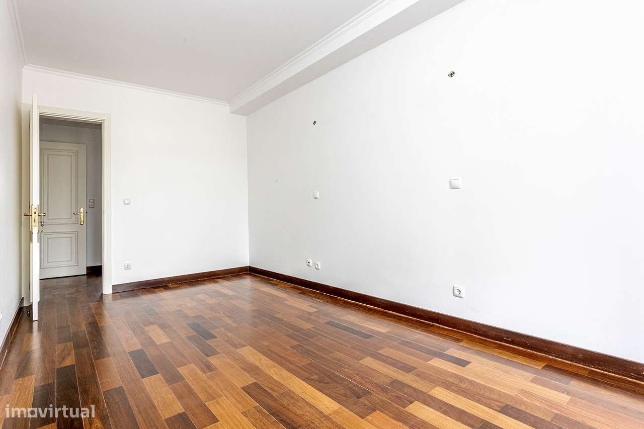 Duplex com vista deslumbrante no centro de Cascais-7