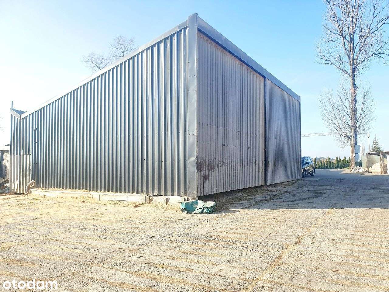 Działka z pełną infrastrukturą produkcyjną-3