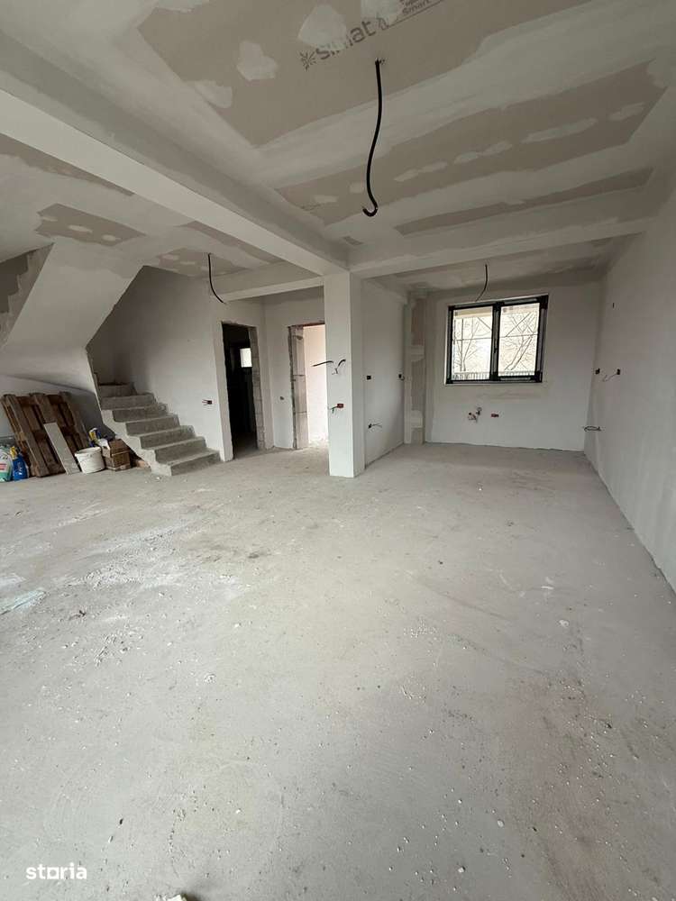 Casa Tip Duplex P+1+M cu 5 camere - 4 bai, 180 MPU, Teren - 190 MP - - Imagine principală: 2/20