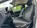 Toyota Avensis Combi 1.8 Life - 18