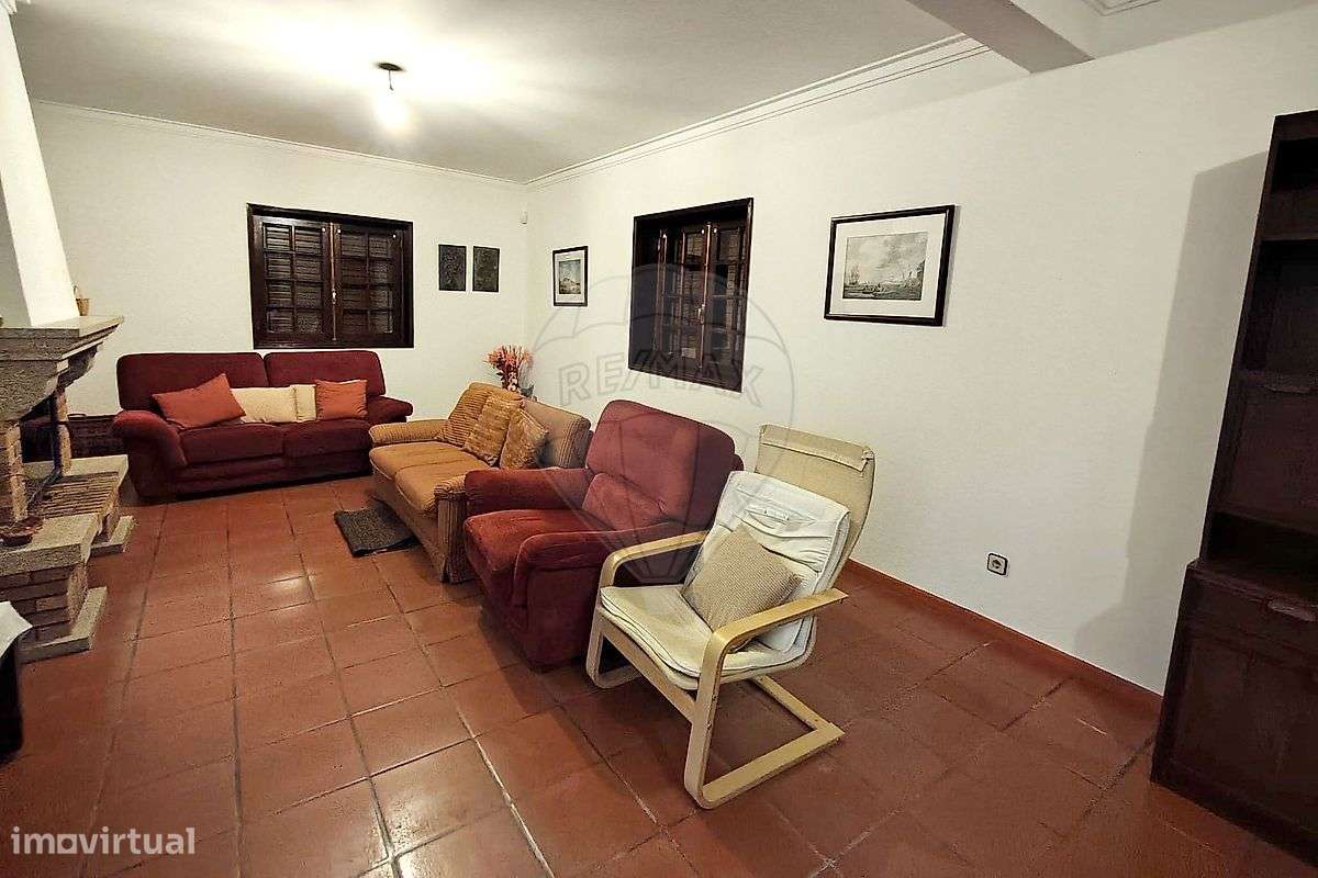 Moradia T3 para venda-7