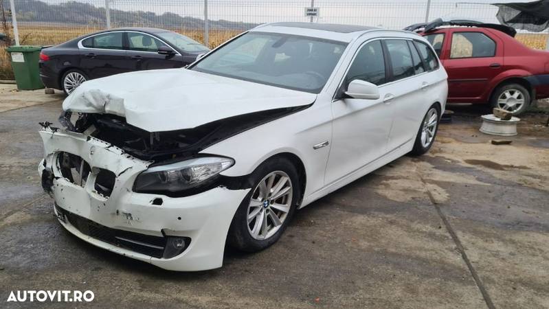 Dezmembrari BMW 520 d F10 F11 din 2011 volan stanga - 1