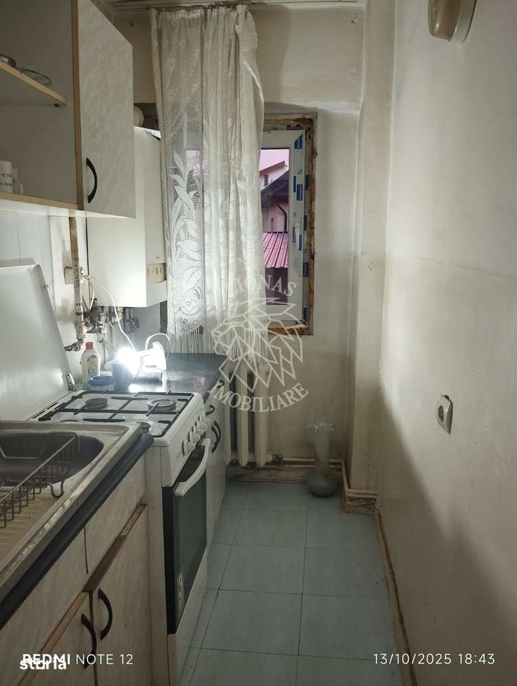 Garsoniera decomandata 27 mp-ideal inchiriere, locuire-Z. Sensul Vechi - Imagine principală: 3/5