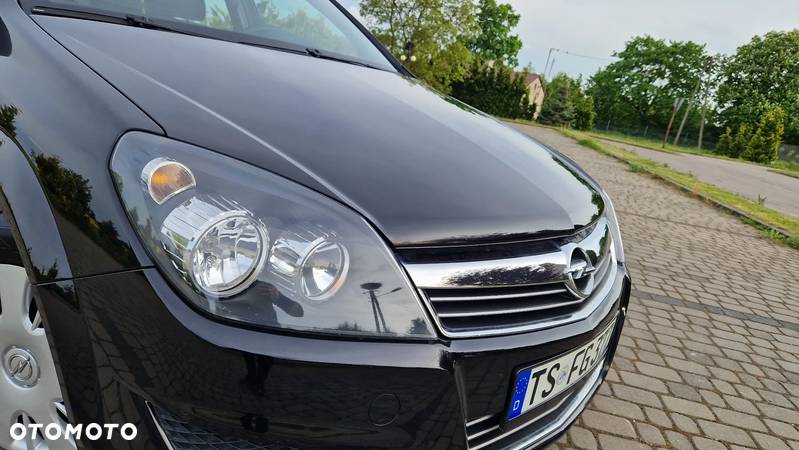 Opel Astra 1.6 Caravan Edition - 6