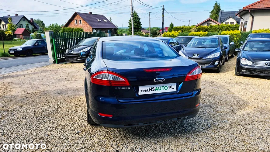 Ford Mondeo 2.0 FF Titanium - 21