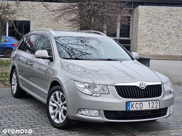 Skoda Superb 2.0 TDI 4x4 Ambition DSG - 6