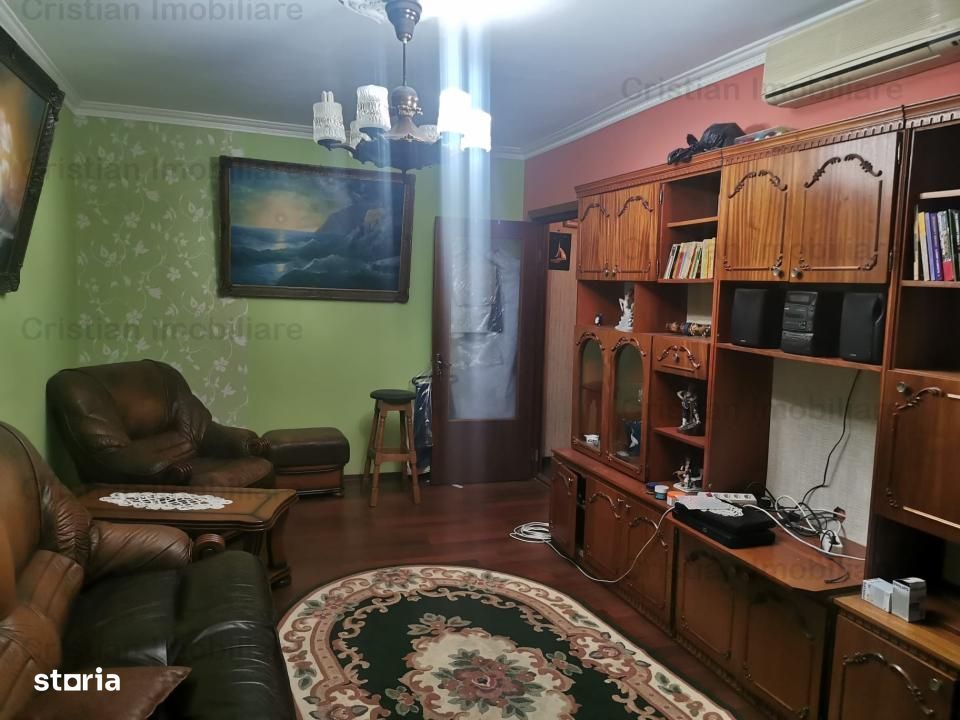 SPATIOS! Apartament 2 camere, zona Victoriei,