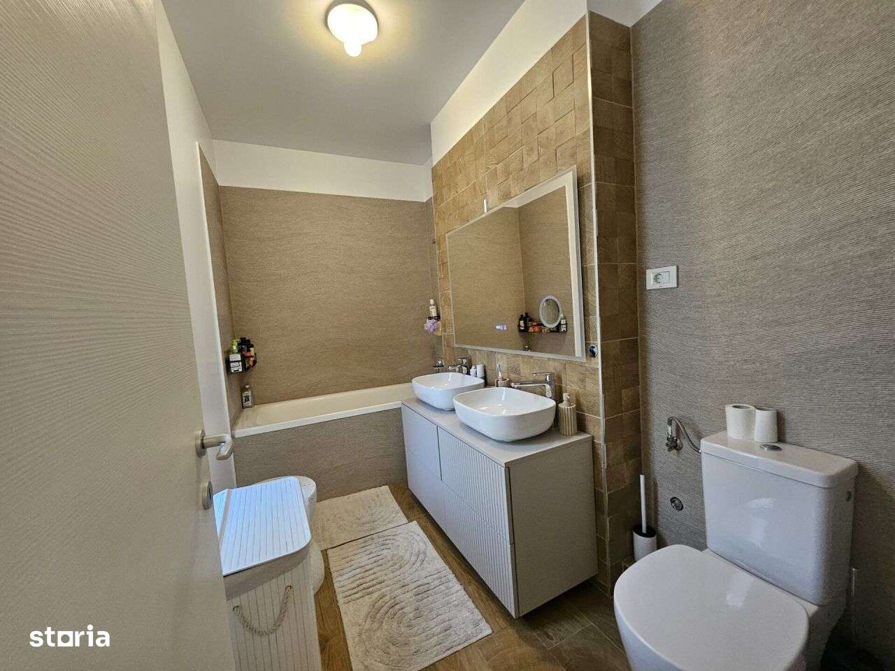 DISPONIBILA IMEDIAT VILA ZONA PIPERA-OMV-11