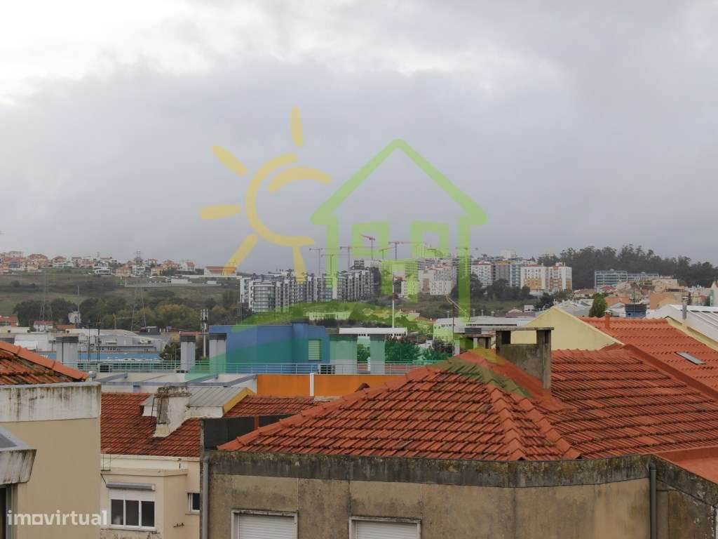 T3 Olival Basto a 10 min a pé do Metro-18