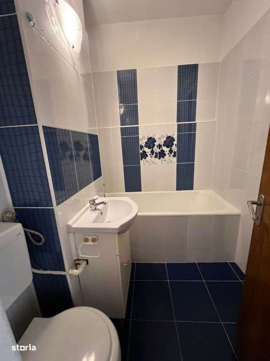 Bucur Obor- metrou la 1 min, 2 camere decomandat,-17