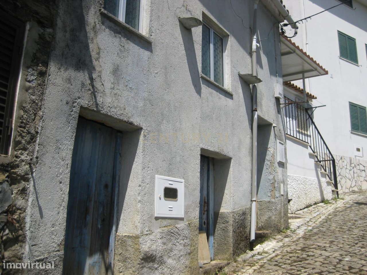 Oportunidade única em Vale Serrão-8