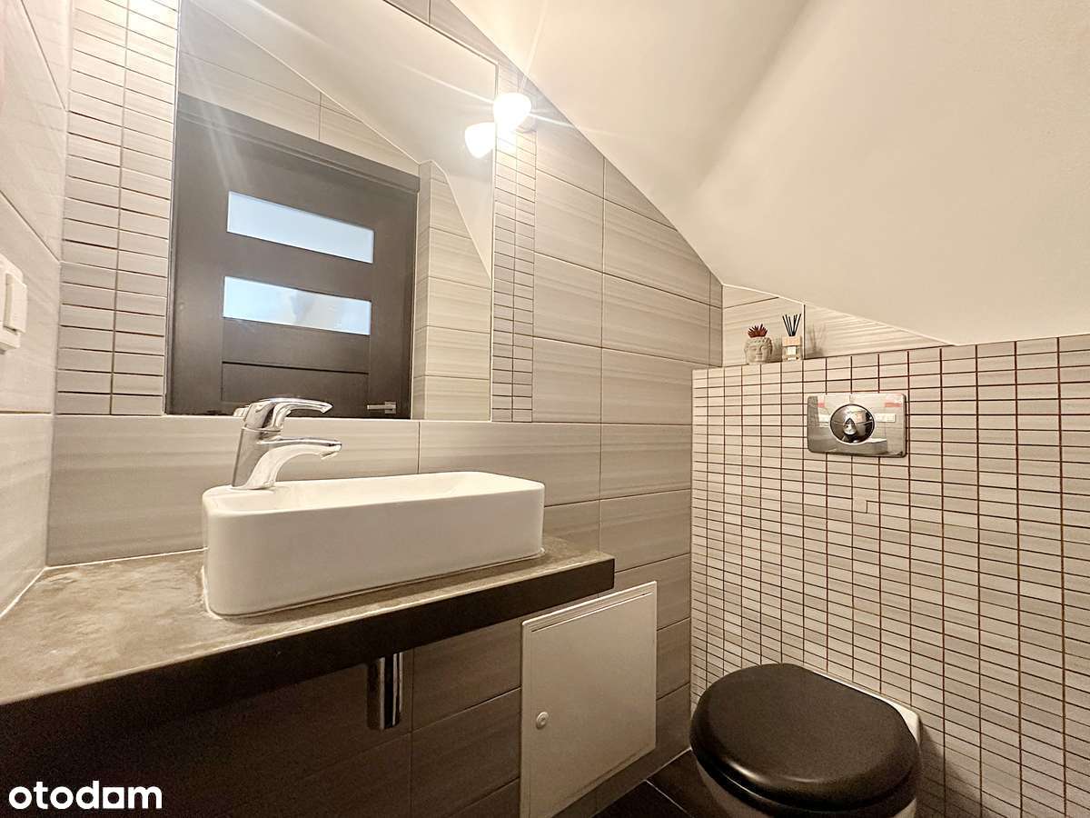 Segment bezczynszowy dwupoziomowy z użytkowym poddaszem i ogrodem-3