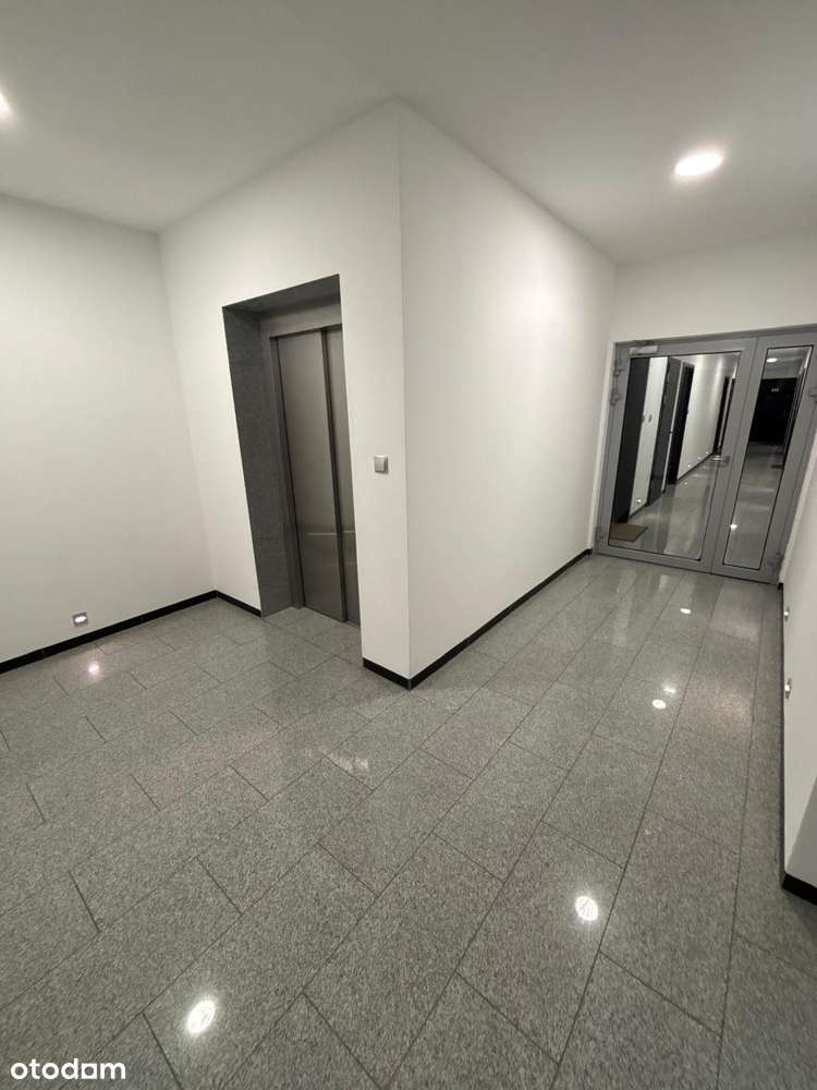 3 pokoje | 64,17m² | parter | duży taras 16,7 m² | garderoby-11
