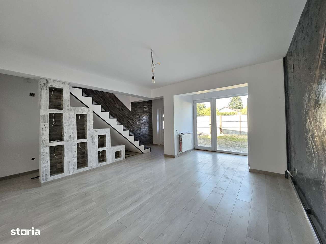 Oferta vanzare parte din duplex P+M Pitesti, 138000 EURO-7