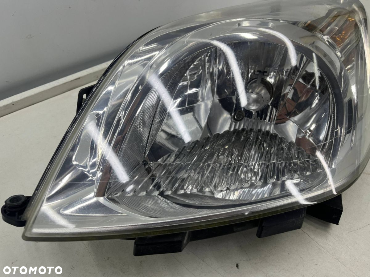 Lampa reflektor Citroen Nemo Bipper Fiat Fiorino Qubo 07-17r. LEWA przednia 45570383 1353198080 - 4